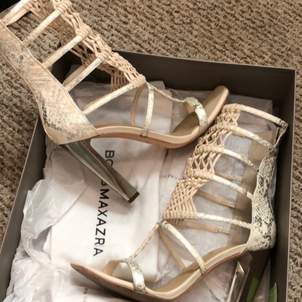 BCBGMAXAZRIA Caged sandal